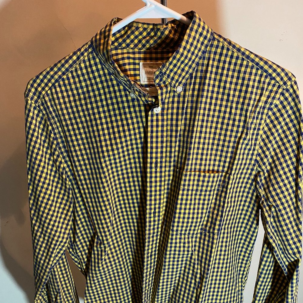 Gap "Lived In" small yellow button down.